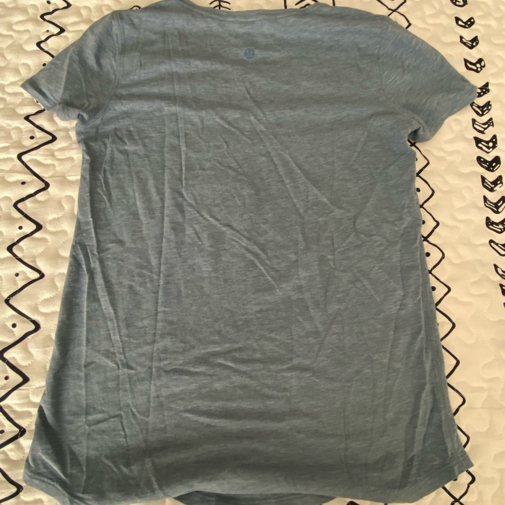 Lululemon shirt